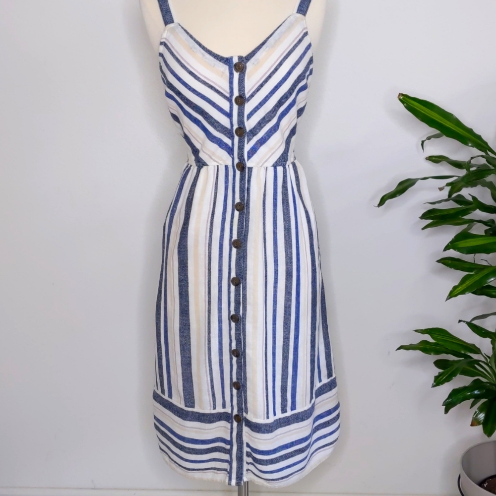 Universal Thread Pocket Dress Striped Blue, Cream White Size Medium - Picture 2 of 15